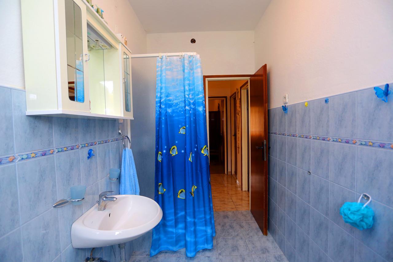 Apartments M&J Supetar Ngoại thất bức ảnh